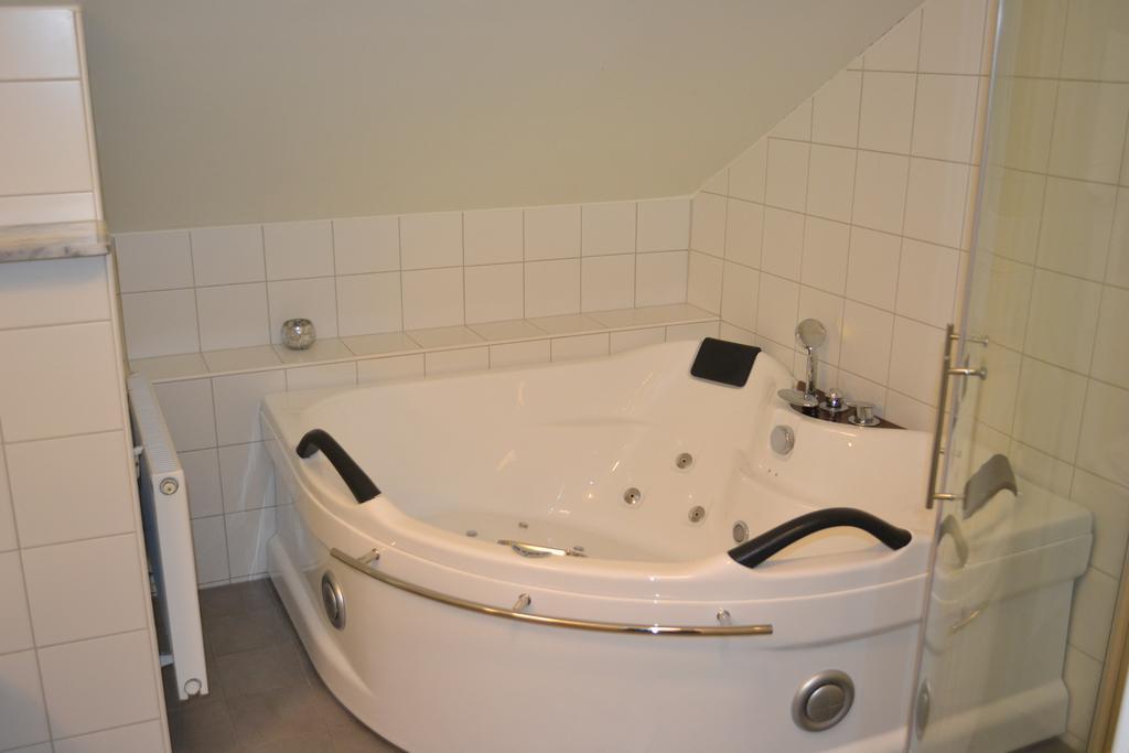 Hotell Nostalgi Motala Extérieur photo
